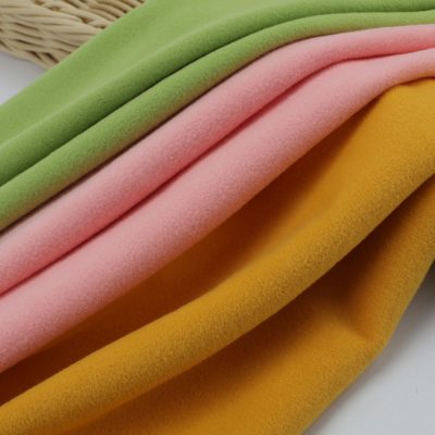 swaargewig 300gsm polyester spandex fleece gebreide stof 95% polyester 5% spandex vir onderklere gebruik