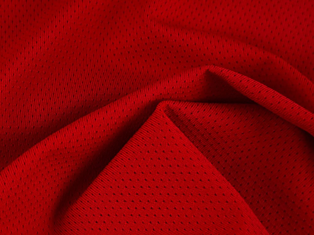 Pletene tkanine naspram tkanih tkanina: sveobuhvatno poređenje