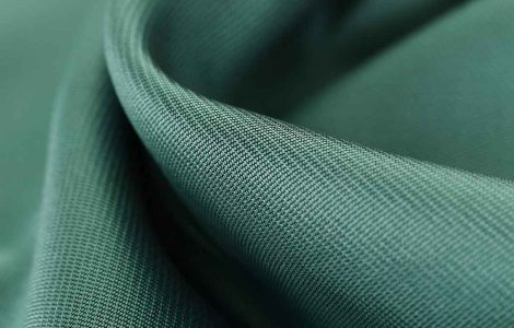 Ponte Roma Fabric: Why It’s a Favorite for Structured Clothing